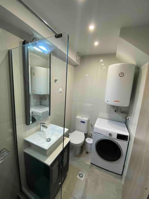Ferienwohnung Luxury Loft Kalu Tsesme A Ioannina Exterior foto