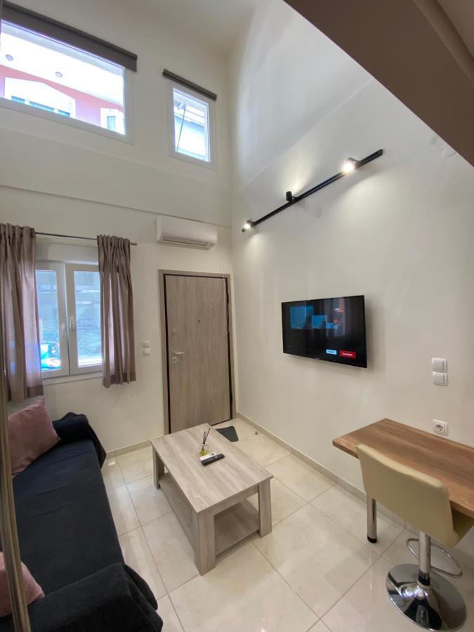 Ferienwohnung Luxury Loft Kalu Tsesme A Ioannina Exterior foto